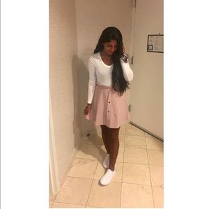 Meet your Posher, Mia